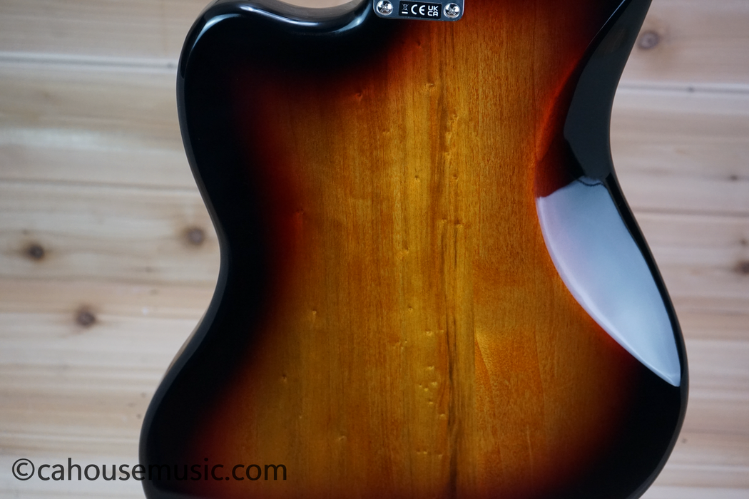 Squier Classic Vibe '60s Jazzmaster Electric Guitar, 3-Color Sunburst Used