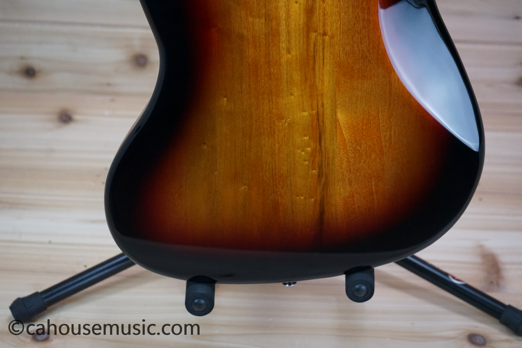Squier Classic Vibe '60s Jazzmaster Electric Guitar, 3-Color Sunburst Used
