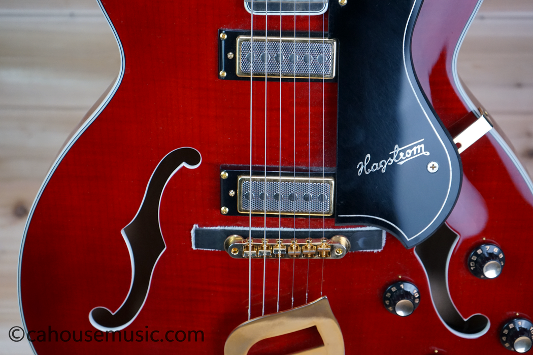 Hagstrom '67 Viking II Hollowbody Electric Guitar Cherry Used