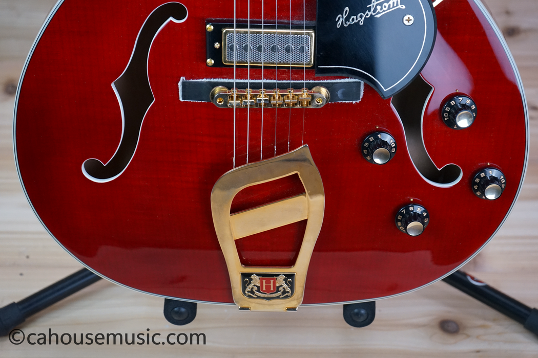 Hagstrom '67 Viking II Hollowbody Electric Guitar Cherry Used
