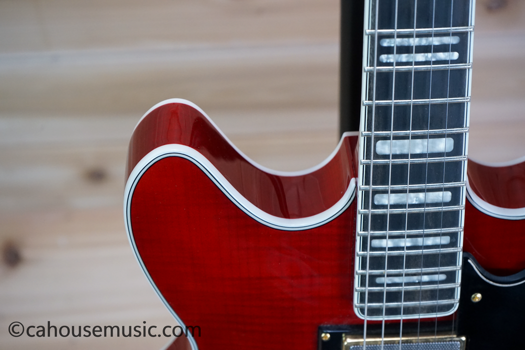 Hagstrom '67 Viking II Hollowbody Electric Guitar Cherry Used