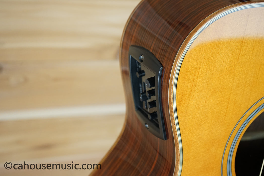 Yamaha AC1R VN Concert Cutaway Acoustic-Electric Guitar Vintage Natural B-Stock