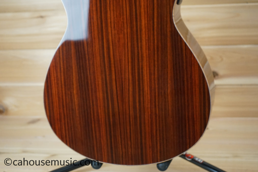 Yamaha AC1R VN Concert Cutaway Acoustic-Electric Guitar Vintage Natural B-Stock