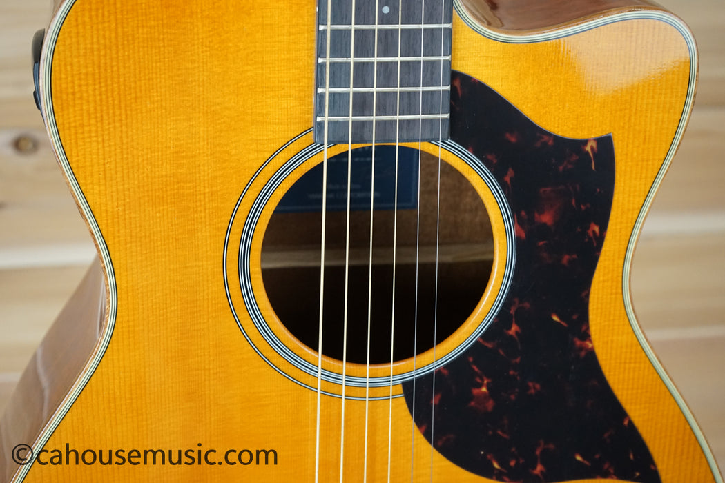 Yamaha A-Series AC1M Concert Cutaway Acoustic-Electric Guitar Vintage Natural B-Stock