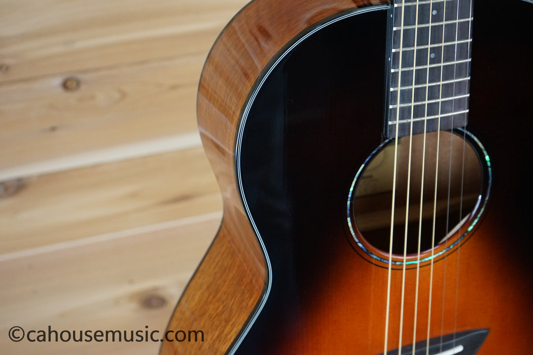 Yamaha CSF1M Parlor Acoustic-Electric Guitar Tobacco Brown Sunburst B-Stock