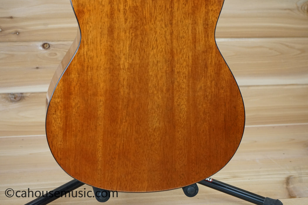 Yamaha CSF1M Parlor Acoustic-Electric Guitar Tobacco Brown Sunburst B-Stock