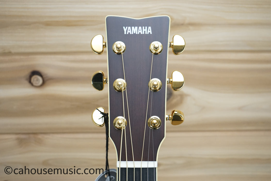 Yamaha LL16 ARE Original Jumbo Acoustic-Electric Guitar Natural B-Stock