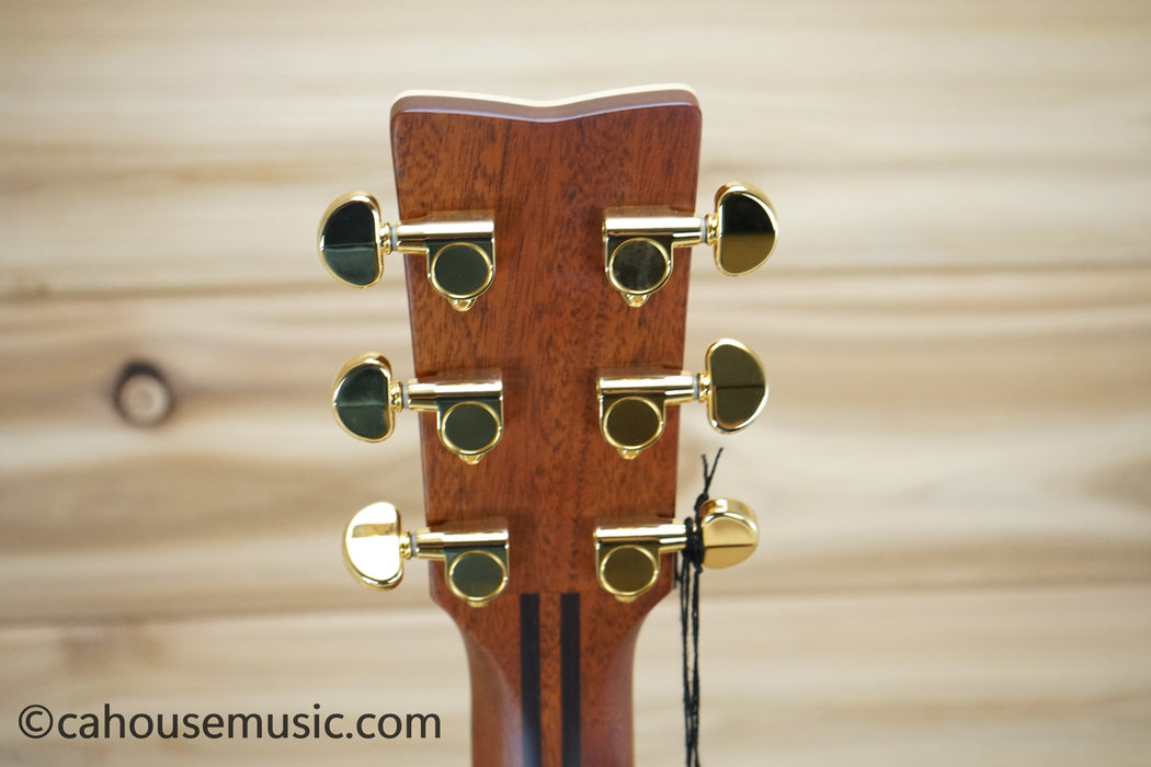 Yamaha LL16 ARE Original Jumbo Acoustic-Electric Guitar Natural B-Stock