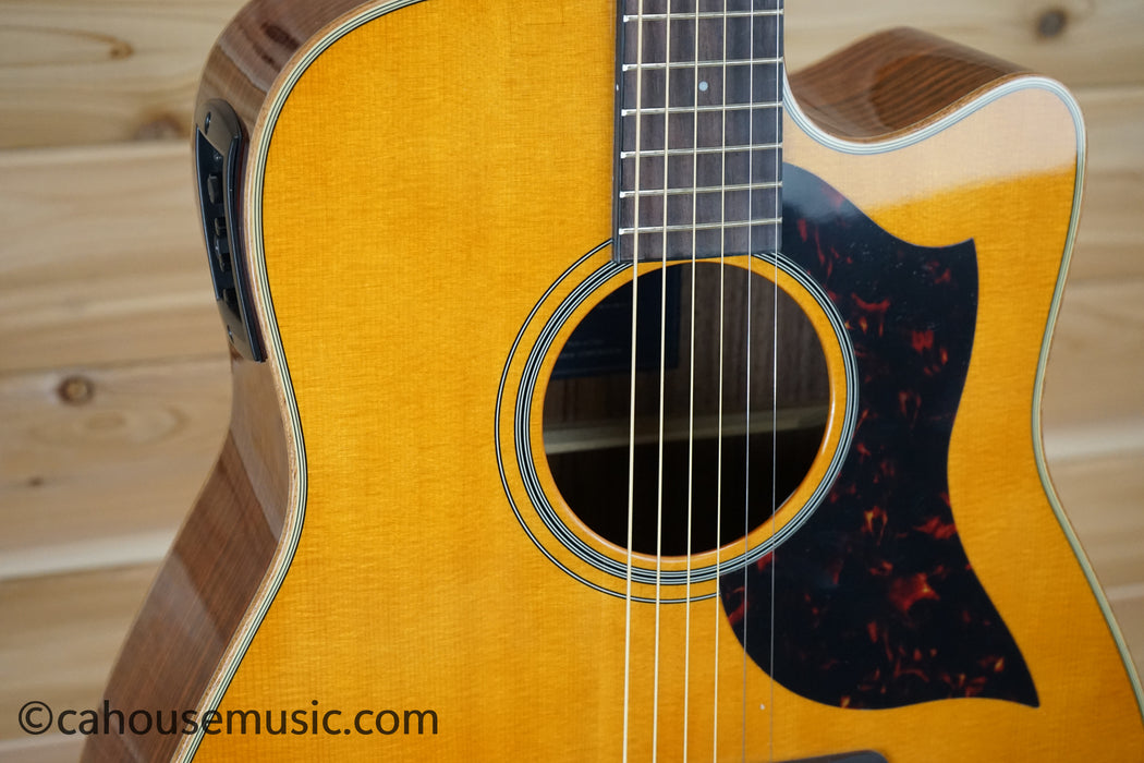 Yamaha A-Series A1R Dreadnought Acoustic-Electric Guitar Vintage Natural B-Stock