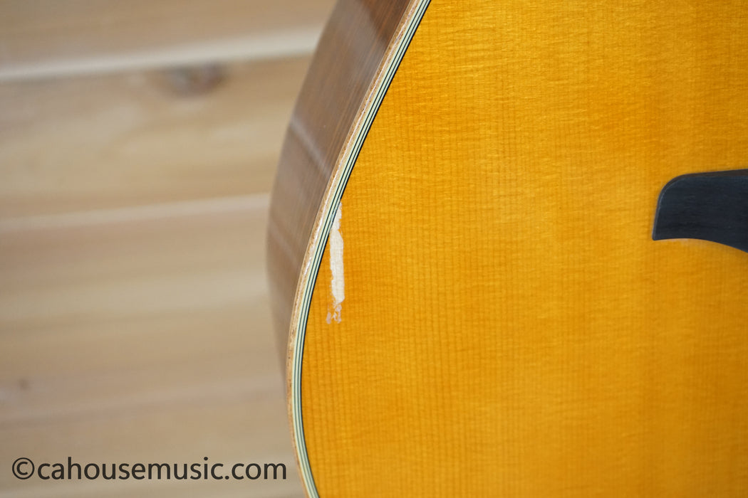 Yamaha A-Series A1R Dreadnought Acoustic-Electric Guitar Vintage Natural B-Stock