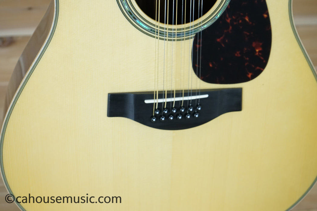 Yamaha LL16-12HB ARE L Series 12-String Jumbo Acoustic-Electric Guitar Natural B-Stock