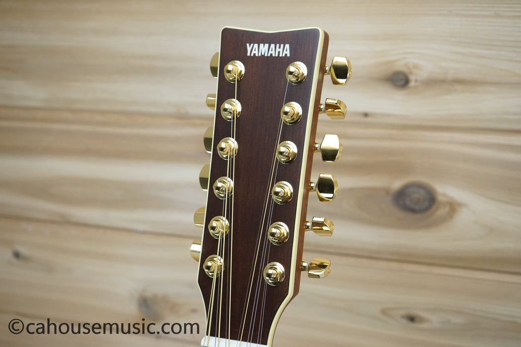 Yamaha LL16-12HB ARE L Series 12-String Jumbo Acoustic-Electric Guitar Natural B-Stock