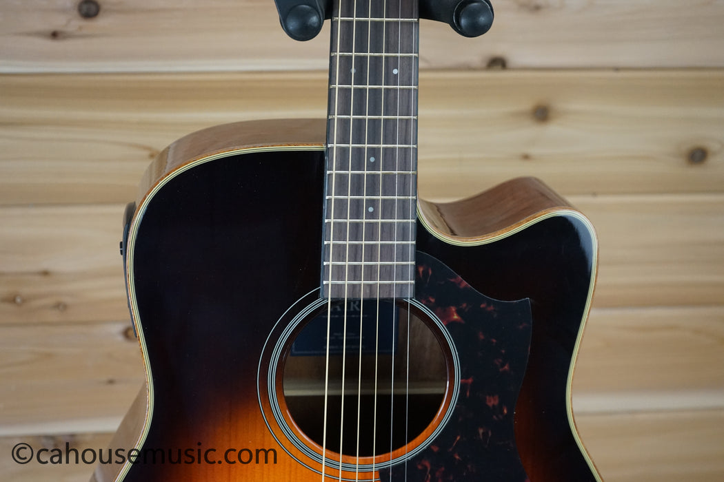 Yamaha A1R Dreadnought Cutaway Acoustic-Electric Guitar Tobacco Brown Sunburst B-Stock
