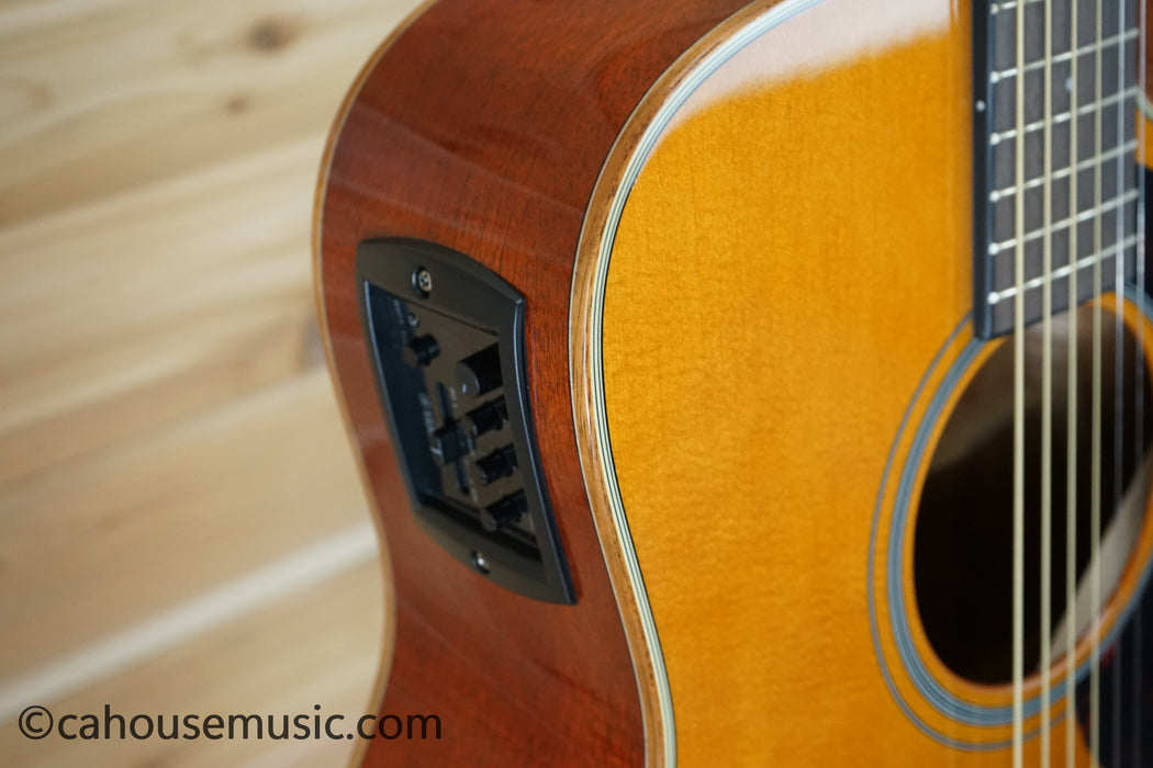 Yamaha A1M Vintage Natural Dreadnought Acoustic-Electric Guitar B-Stock