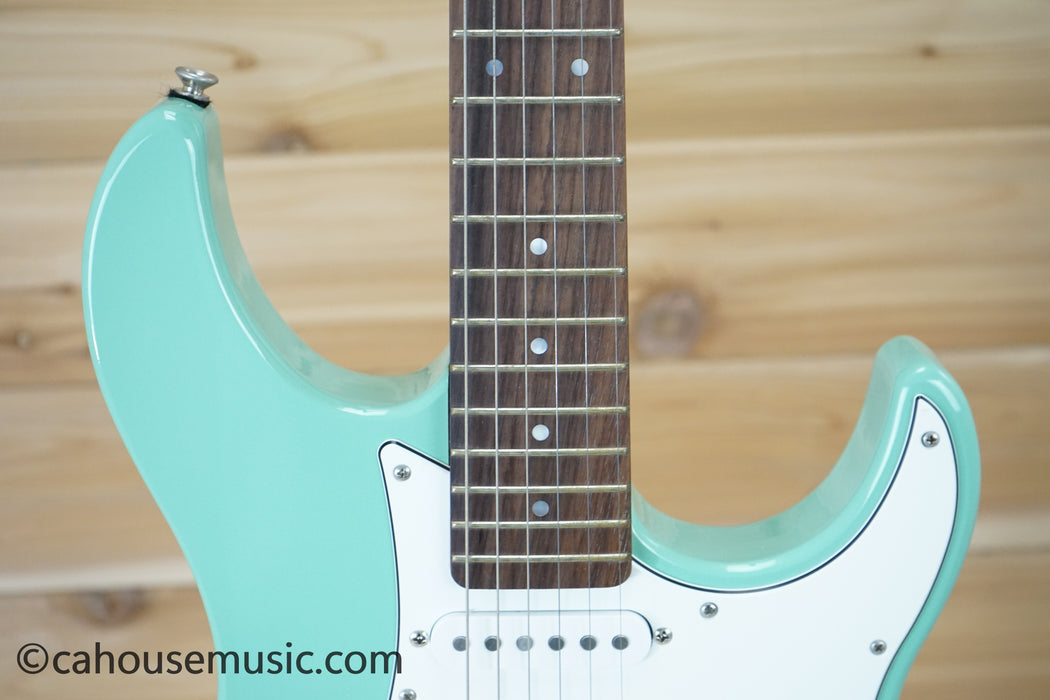 Yamaha PAC112V Pacifica Sonic Blue Electric Guitar B-Stock