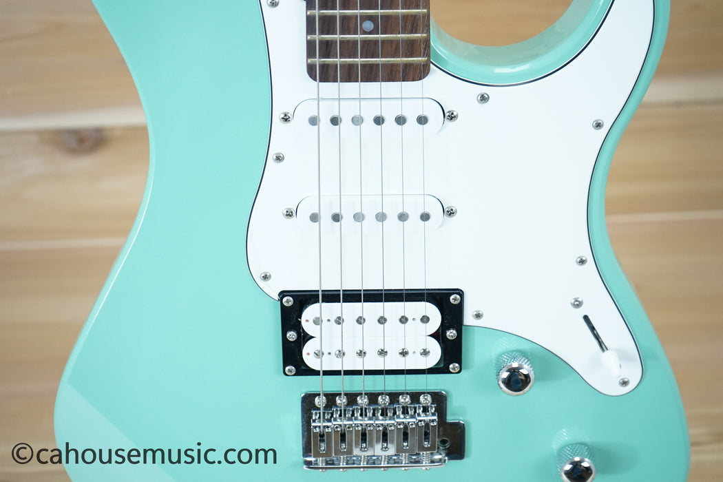 Yamaha PAC112V Pacifica Sonic Blue Electric Guitar B-Stock