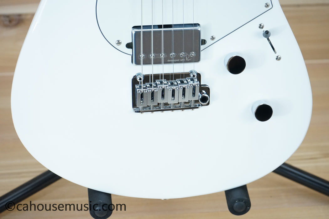 Yamaha PACS+12 Pacifica Standard Plus Electric Guitar Shell White B-Stock