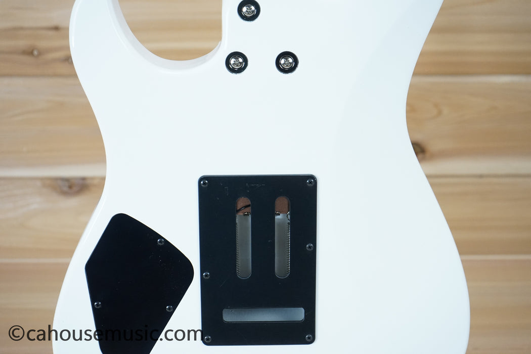 Yamaha PACS+12 Pacifica Standard Plus Electric Guitar Shell White B-Stock