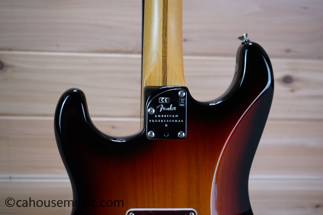 Fender American Professional II Stratocaster Electric Guitar 3-Color Sunburst Used