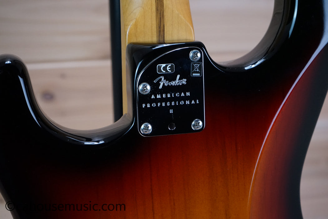 Fender American Professional II Stratocaster Electric Guitar 3-Color Sunburst Used