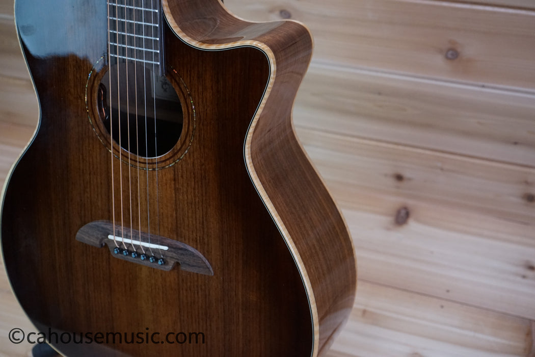 Alvarez AGW77CESHB Deluxe Artist Elite Grand Auditorium Acoustic-Electric Guitar Shadowburst Used