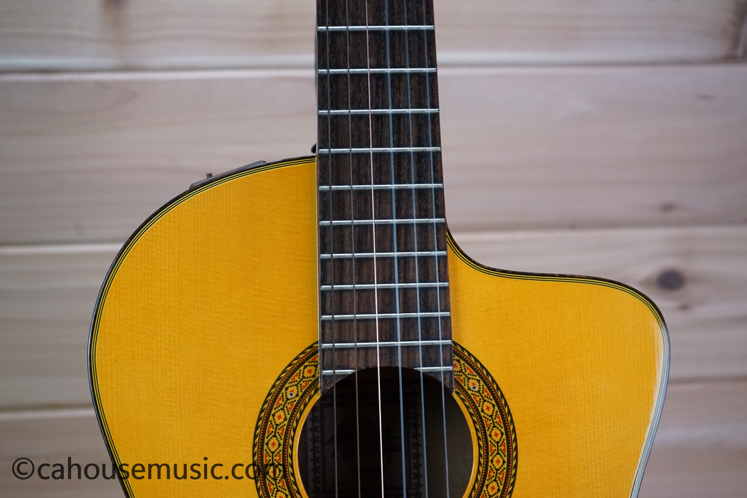 Takamine EC132C Nylon String Classical Cutaway Acoustic-Electric Guitar Used