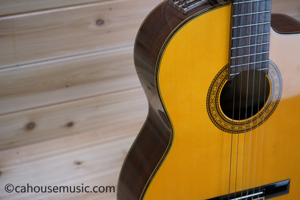Takamine EC132C Nylon String Classical Cutaway Acoustic-Electric Guitar Used