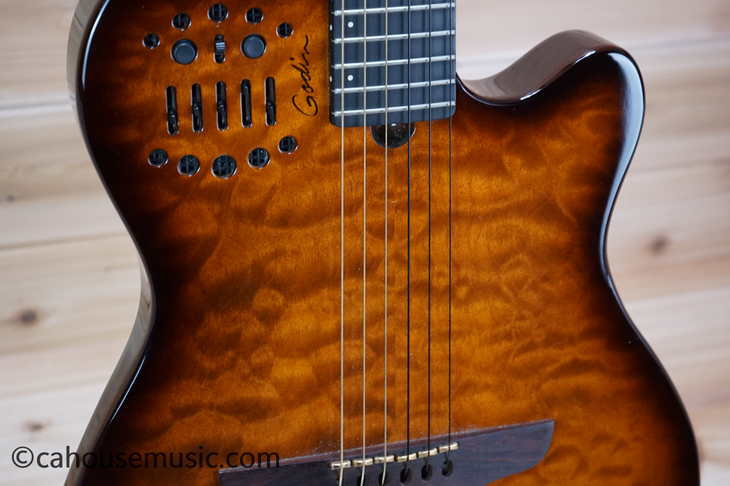 Godin Multiac ACS-SA Nylon Light Burst Quilt Special Edition Used