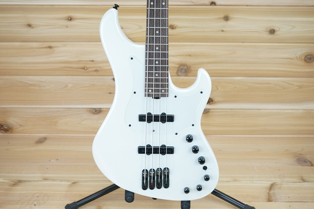 Ibanez Mode MDM1000 Jazz Bass Guitar Pearl White B-Stock
