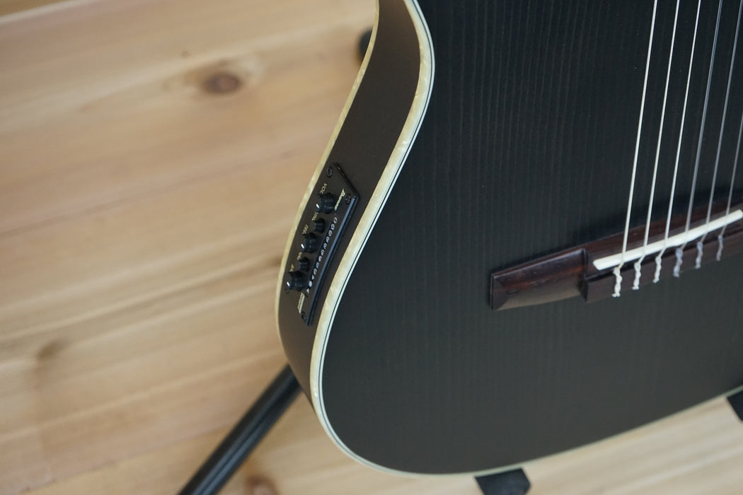 Ibanez TOD10N Tim Henson Signature Nylon-String Acoustic-Electric Guitar Transparent Black Flat B-Stock
