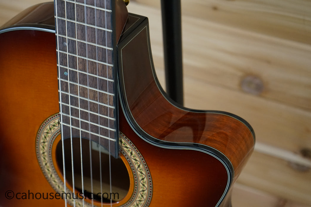 Ibanez GA35TCE Thinline Cutaway Classical-Electric Guitar Violin Sunburst B-Stock