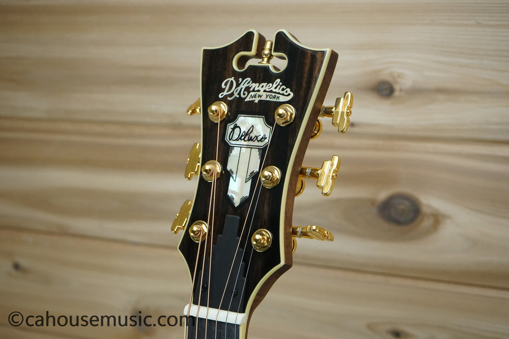 Deluxe Madison - Jumbo Acoustic w/ Hardshell Case- Limited Edition - Manufacturer's Sample - Vintage Natural