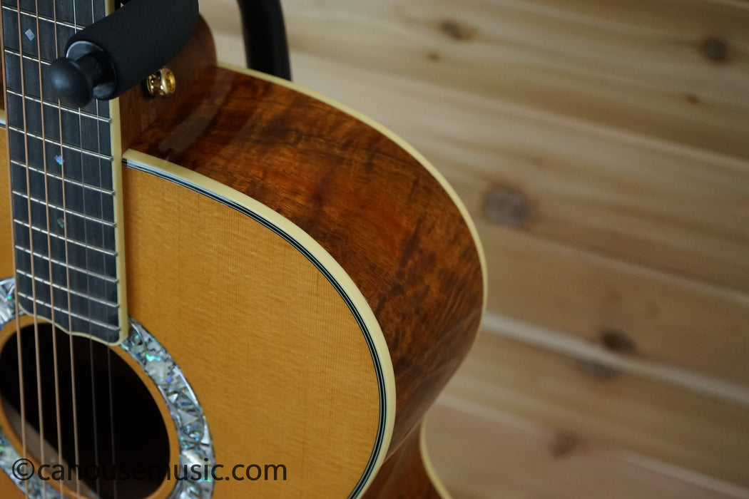 Deluxe Madison - Jumbo Acoustic w/ Hardshell Case- Limited Edition - Manufacturer's Sample - Vintage Natural