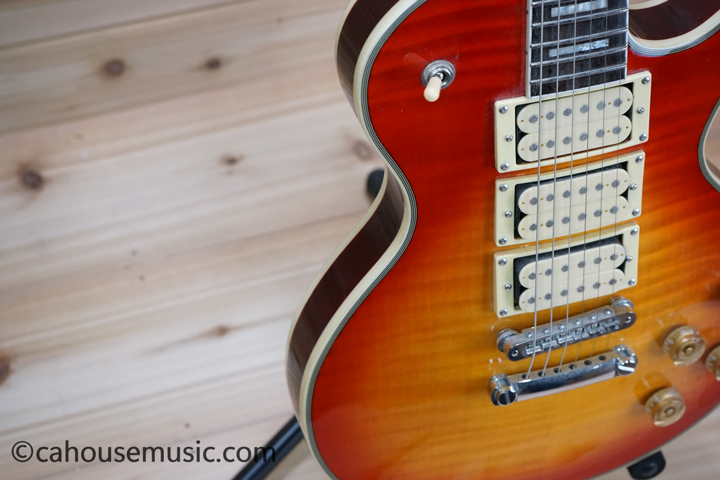 Firefly FFSPS 3-Pickup Les Paul Style Electric Guitar Sunburst Used