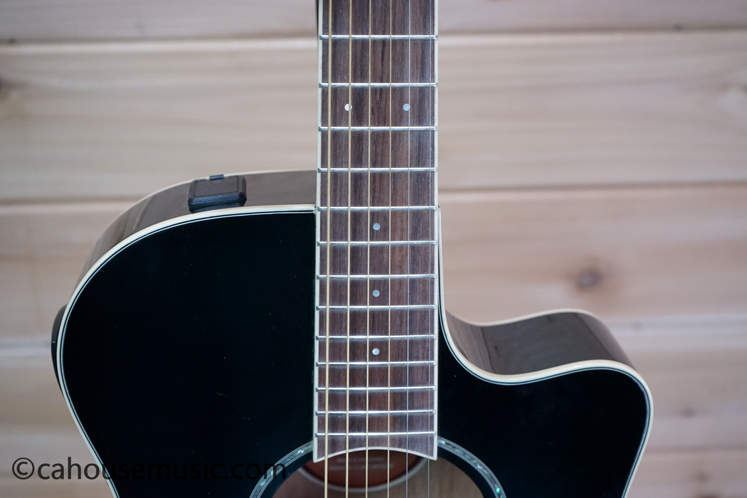 Yamaha APX600 Thinline Cutaway Oriental Blue Burst Acoustic-Electric Guitar Used