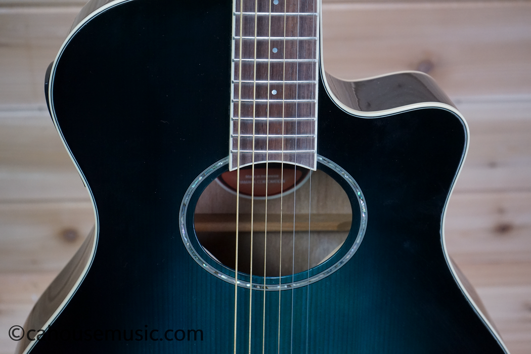 Yamaha APX600 Thinline Cutaway Oriental Blue Burst Acoustic-Electric Guitar Used