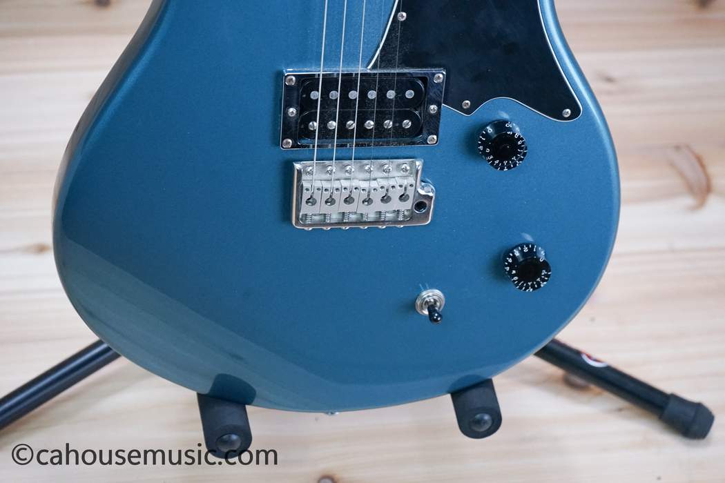 PRS SE Santana Electric Guitar Translucent Teal Used