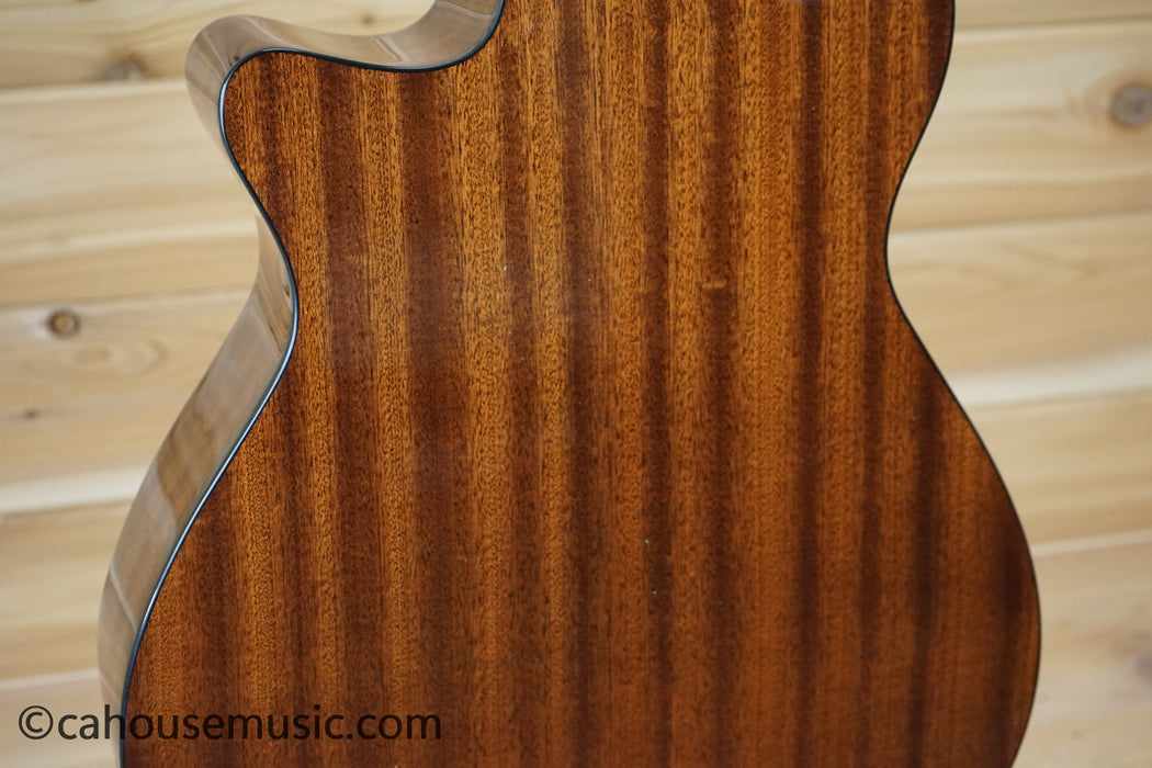 Ibanez AEGB24FE Acoustic-Electric Bass Guitar Mahogany Sunburst B-Stock
