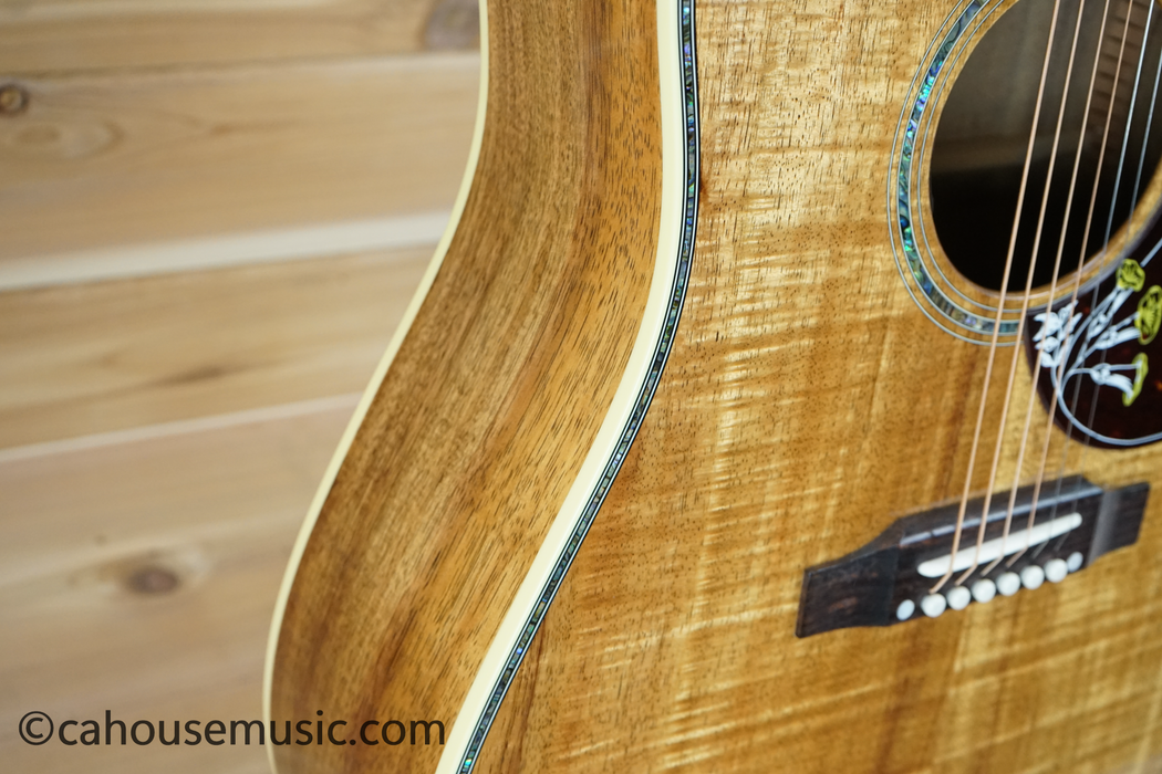 Gibson Hummingbird Custom Koa Acoustic Guitar - Honeyburst
