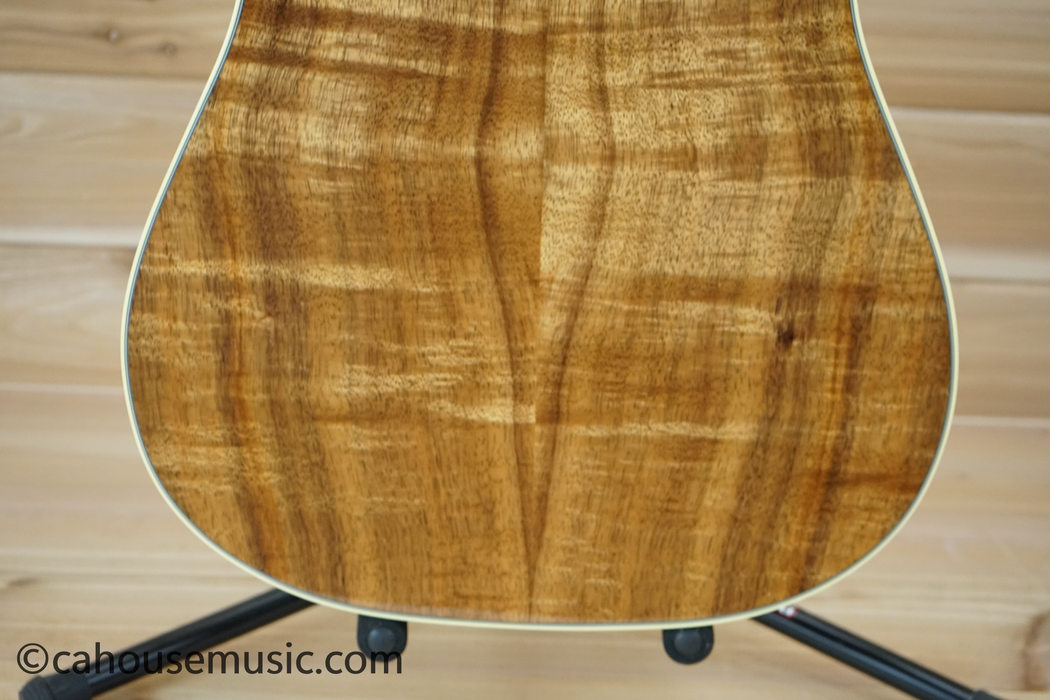 Gibson Hummingbird Custom Koa Acoustic Guitar - Honeyburst