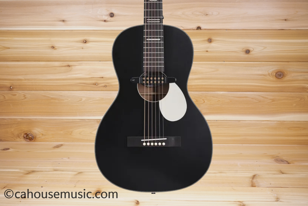 Recording King Dirty 30's Series 7 Single 0 Acoustic-Electric Guitar Black w/ Gold Foil Pickup