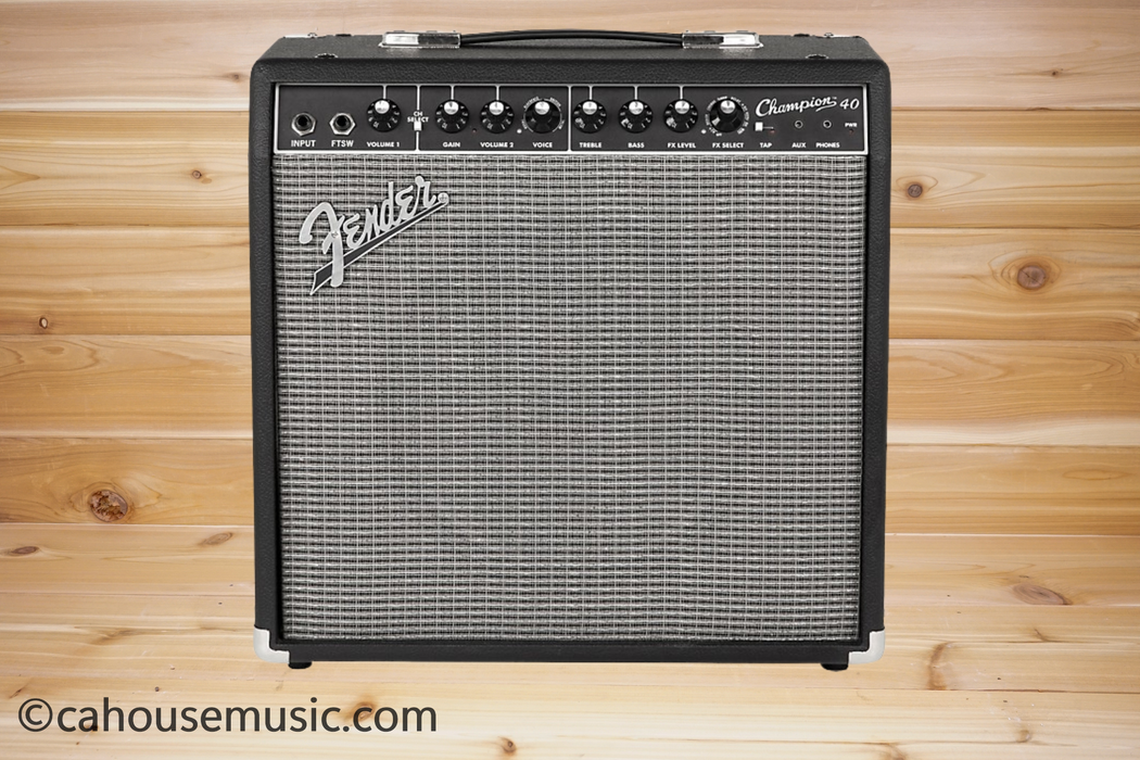 Fender Champion 40 40W Solid State Combo Guitar Amplifier