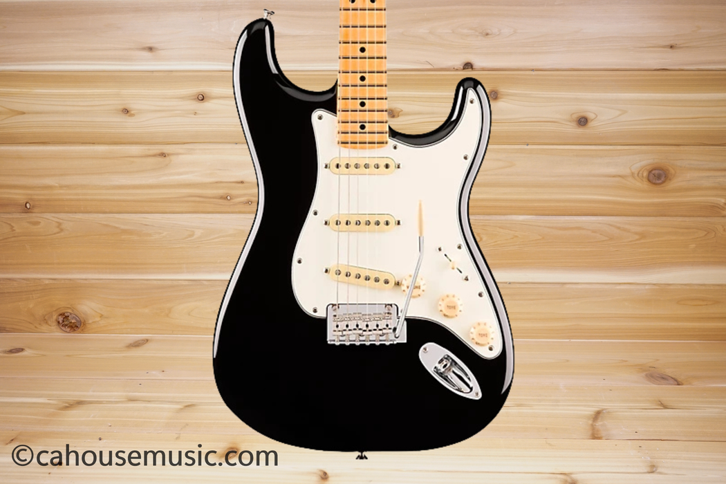 Fender Player II Stratocaster Maple Fingerboard Black Electric Guitar