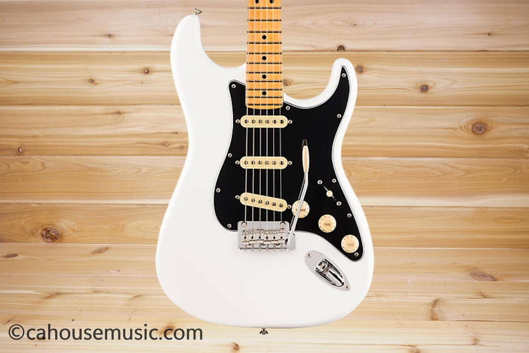 Fender Player II Stratocaster Polar White Maple Fingerboard Electric Guitar