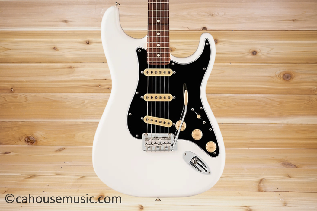 Fender Player II Stratocaster Rosewood Fingerboard Polar White Electric Guitar