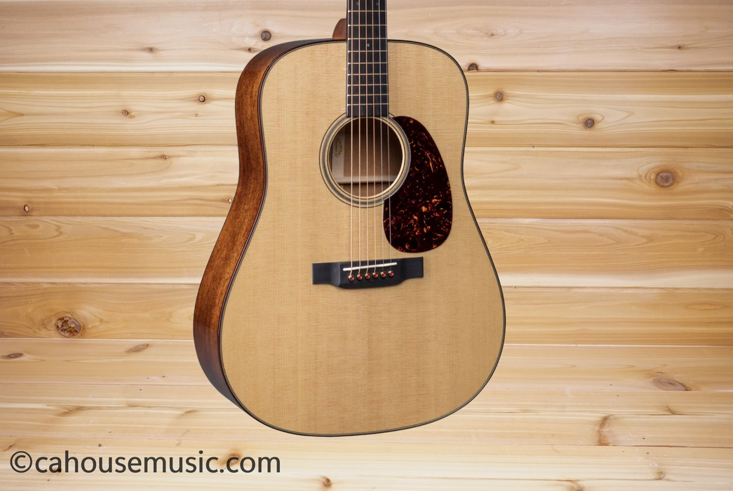 Martin D-18 Modern Deluxe Dreadnought Acoustic Guitar