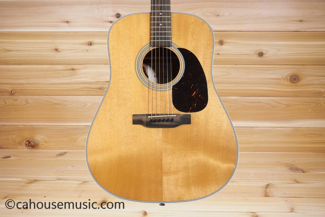 Martin DE Retro Plus Granadillo Dreadnought Acoustic-Electric Guitar Natural with Aging Toner