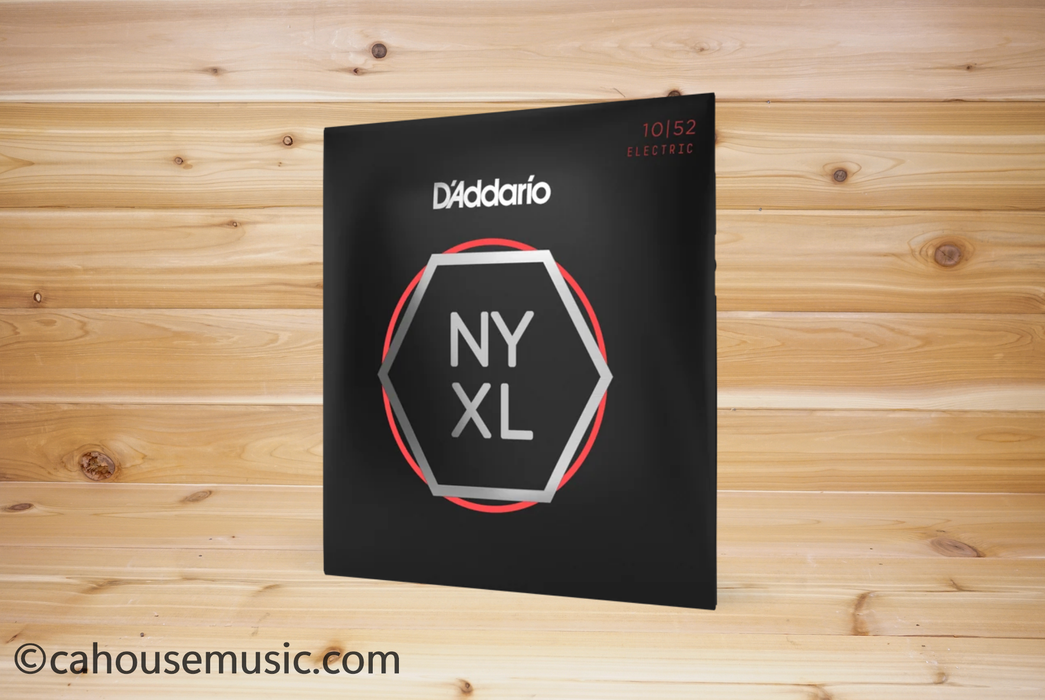 D'Addario NYXL1052 Light Top / Heavy Bottom Nickel Wound Electric Guitar Strings
