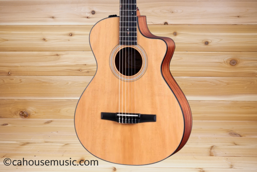 Taylor 112ce-N Grand Concert Acoustic-Electric Guitar Natural