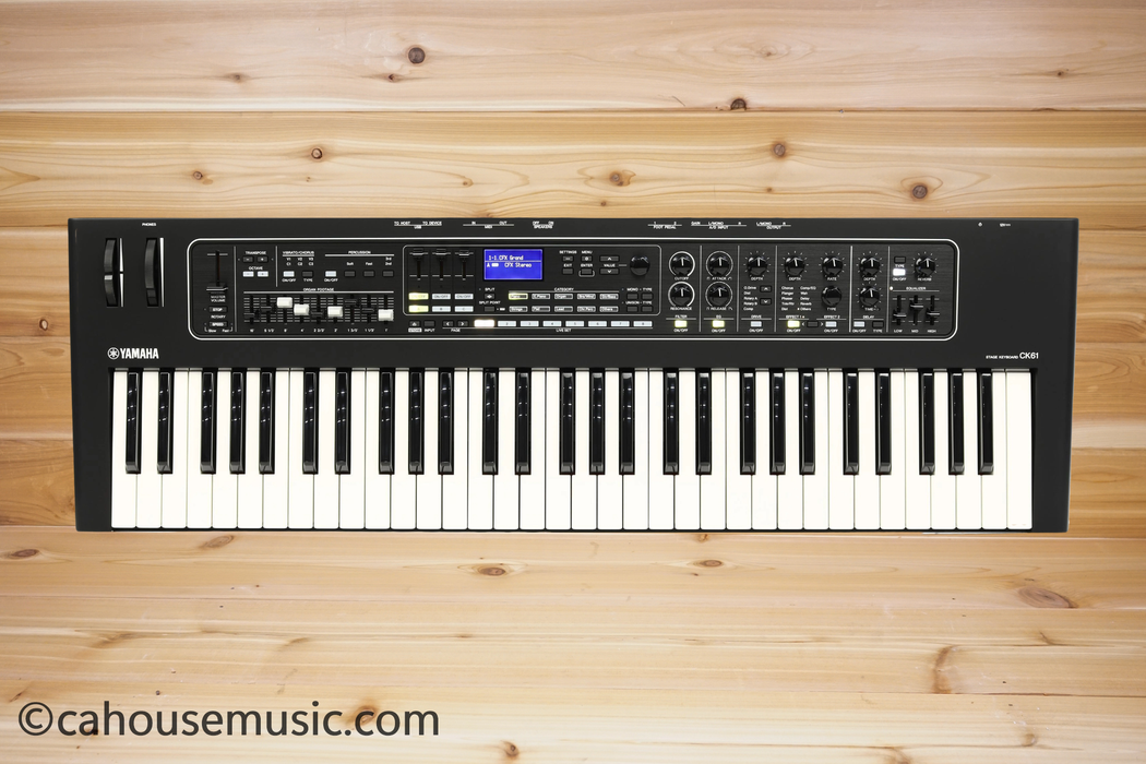 Yamaha CK61 61-Key Stage Keyboard